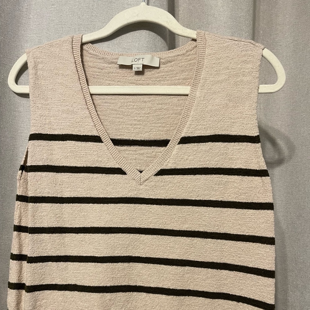 Loft sweater vest
